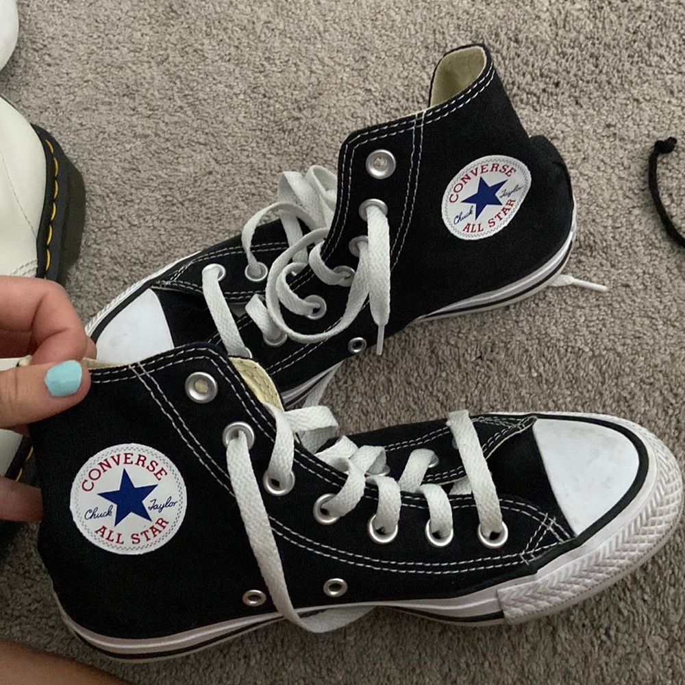 Black high top converse